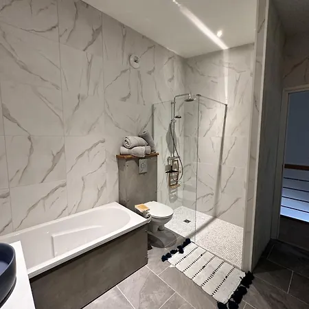 L'opale - Le Bercail * Les Attaques